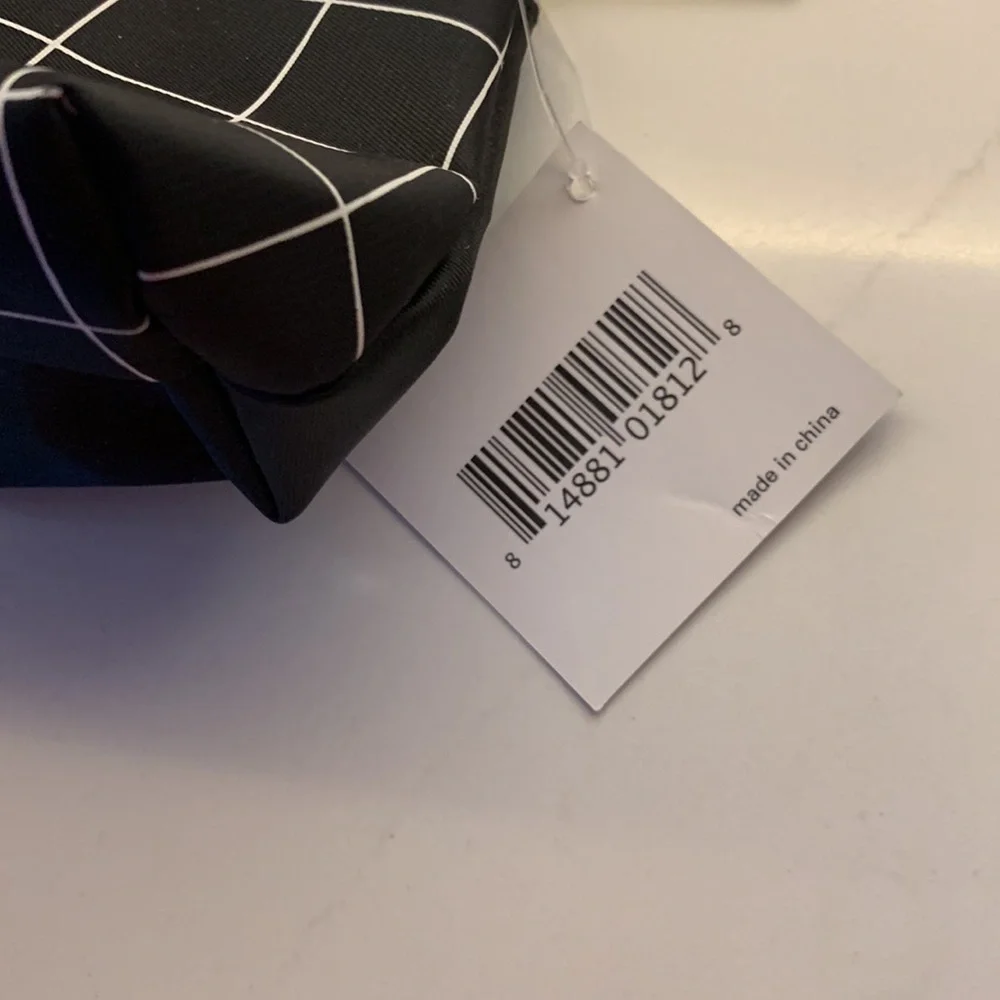 Macys nwt zip
